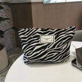 Large Women Leopard Cosmetic Bag Canvas Waterproof Zipper Make Up Bag Travel Washing Makeup Organizer Beauty Case