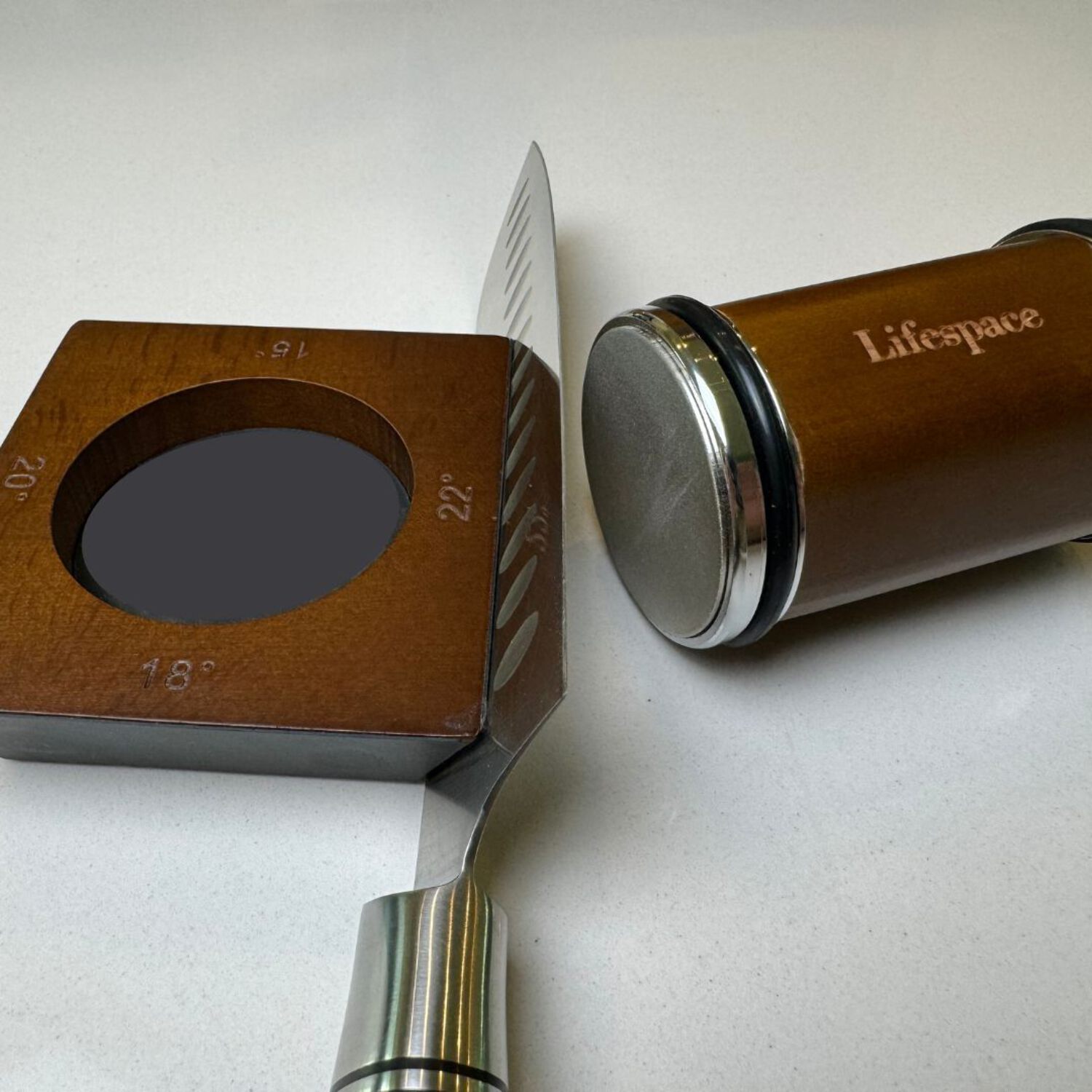 Lifespace Walnut & Alloy Rolling Knife Sharpener with 4 Blade Angles in a Gift Box - Image 4