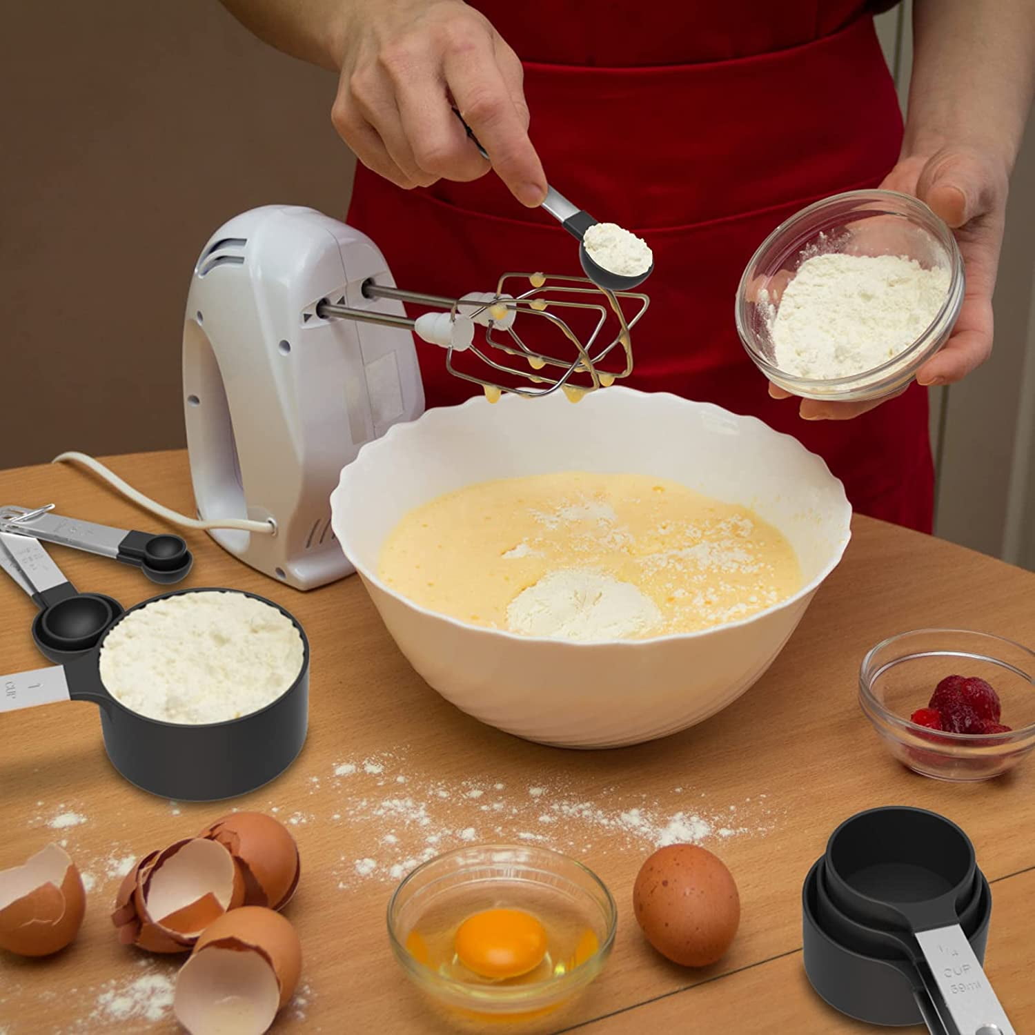 Multiple Sizes Stainless Steel and Food Safe Plastic Stackable Dishwasher Safe Measuring Cups With 5 Measuring Spoons - Image 4