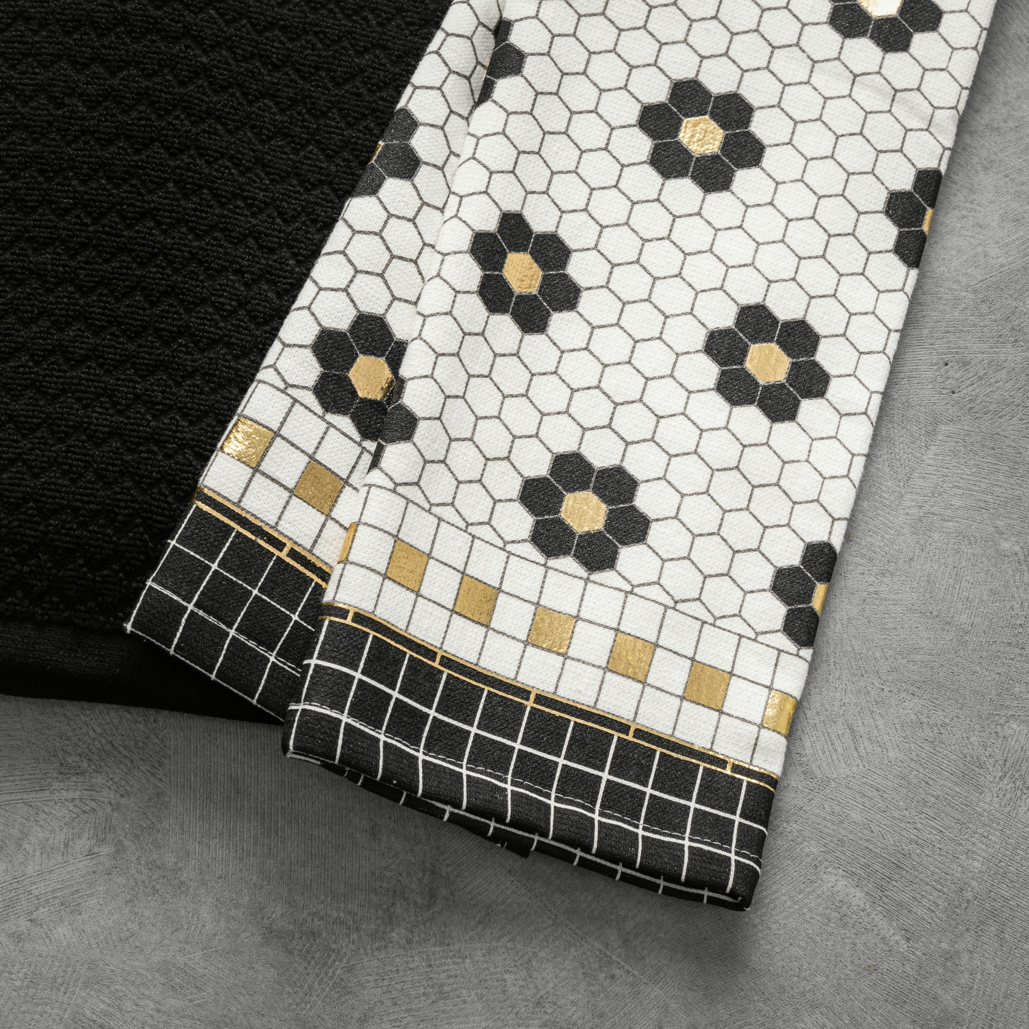 Thyme & Table Penny Tile 4-Pack Kitchen Towel Set - Image 4